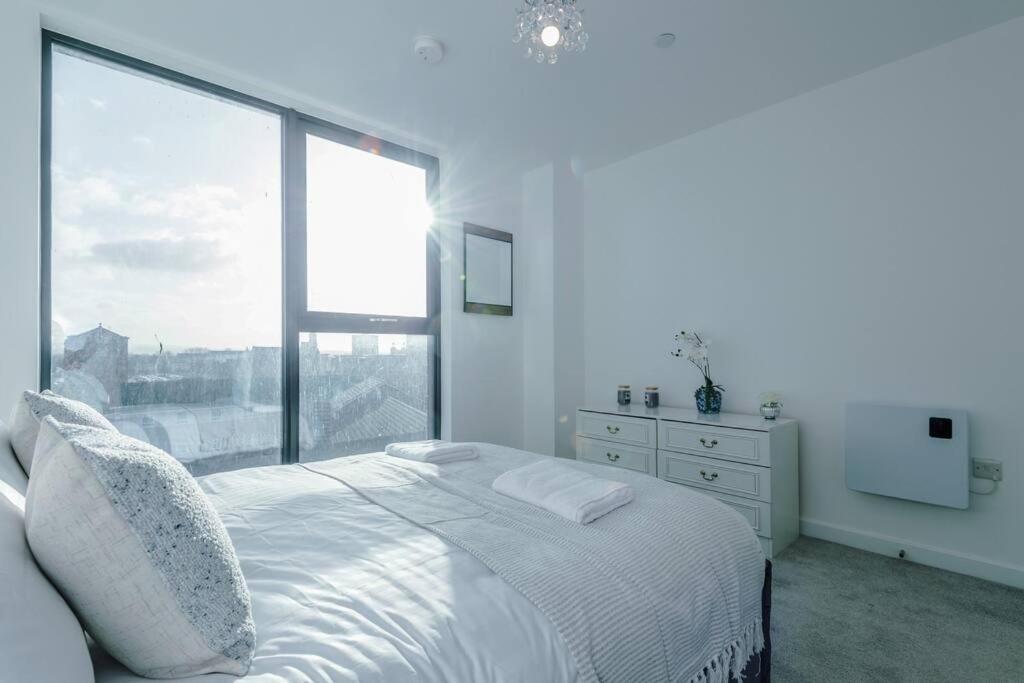 Stunning 2-Bed Premium Apartment - Free Wi-Fi Preston  Buitenkant foto