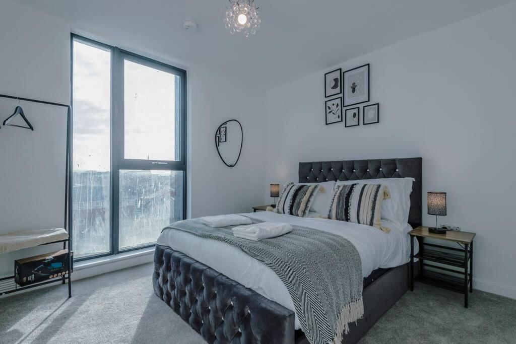 Stunning 2-Bed Premium Apartment - Free Wi-Fi Preston  Buitenkant foto